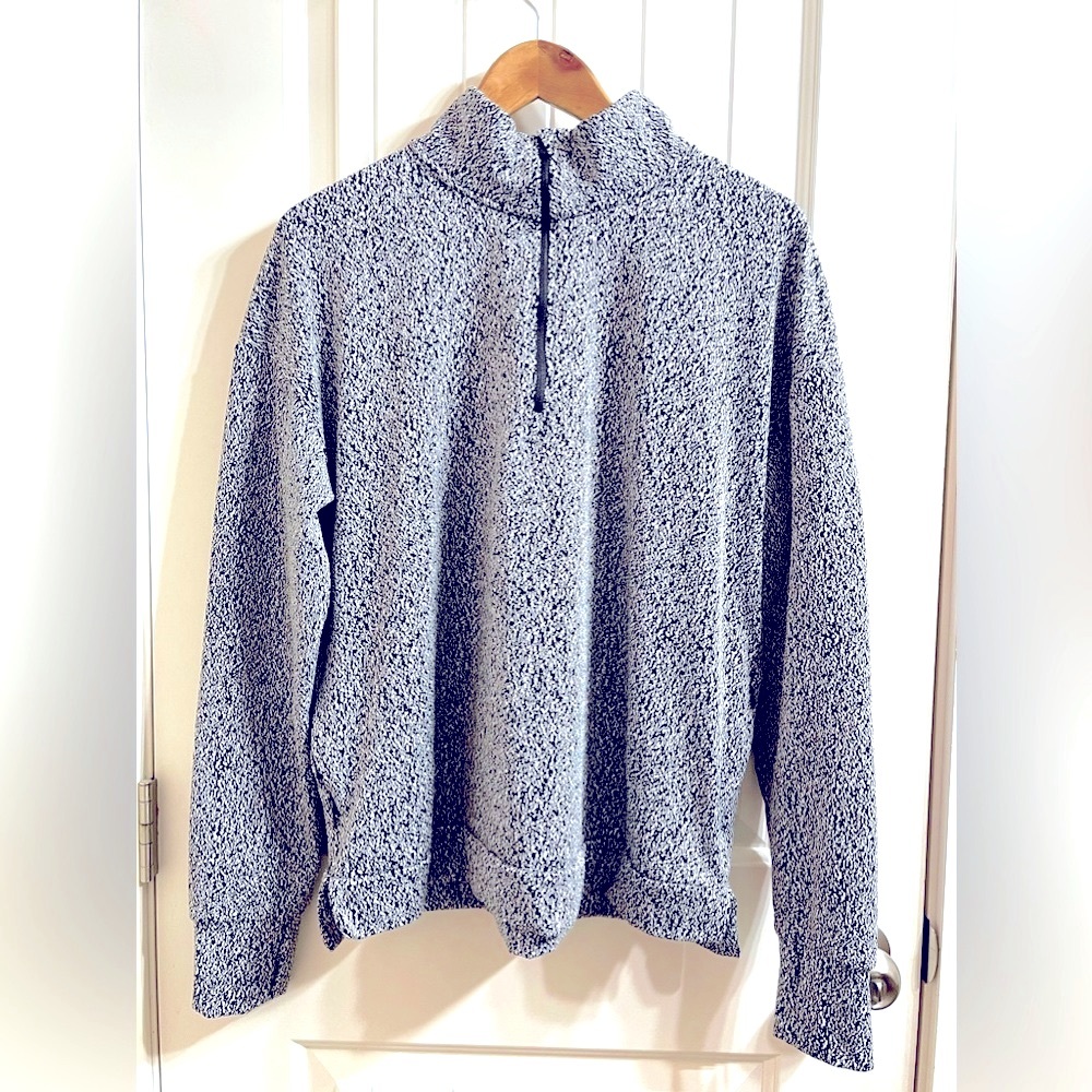 Avia Women's Fleece Lined Quarter Zip Pullover
Size Large
